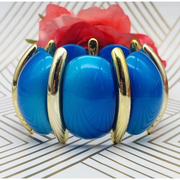 Lot of 3 Acrylic Statement Bracelets Stretch Wide Gold Tone Trim Blue Black Red - Picture 4 of 9